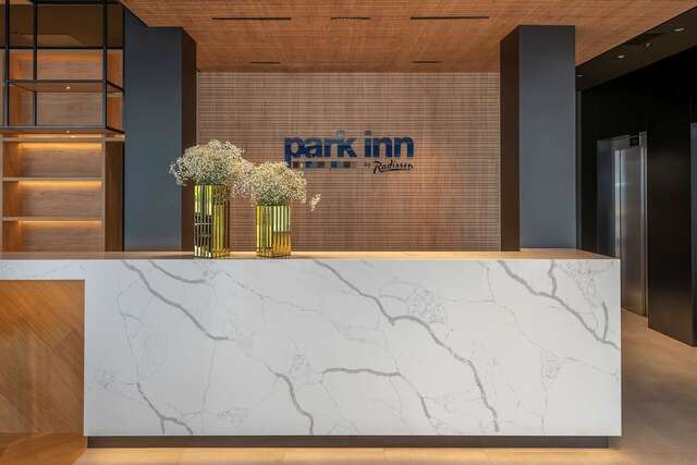 Отель Park Inn by Radisson Vilnius Airport Hotel & Business Centre Вильнюс-14